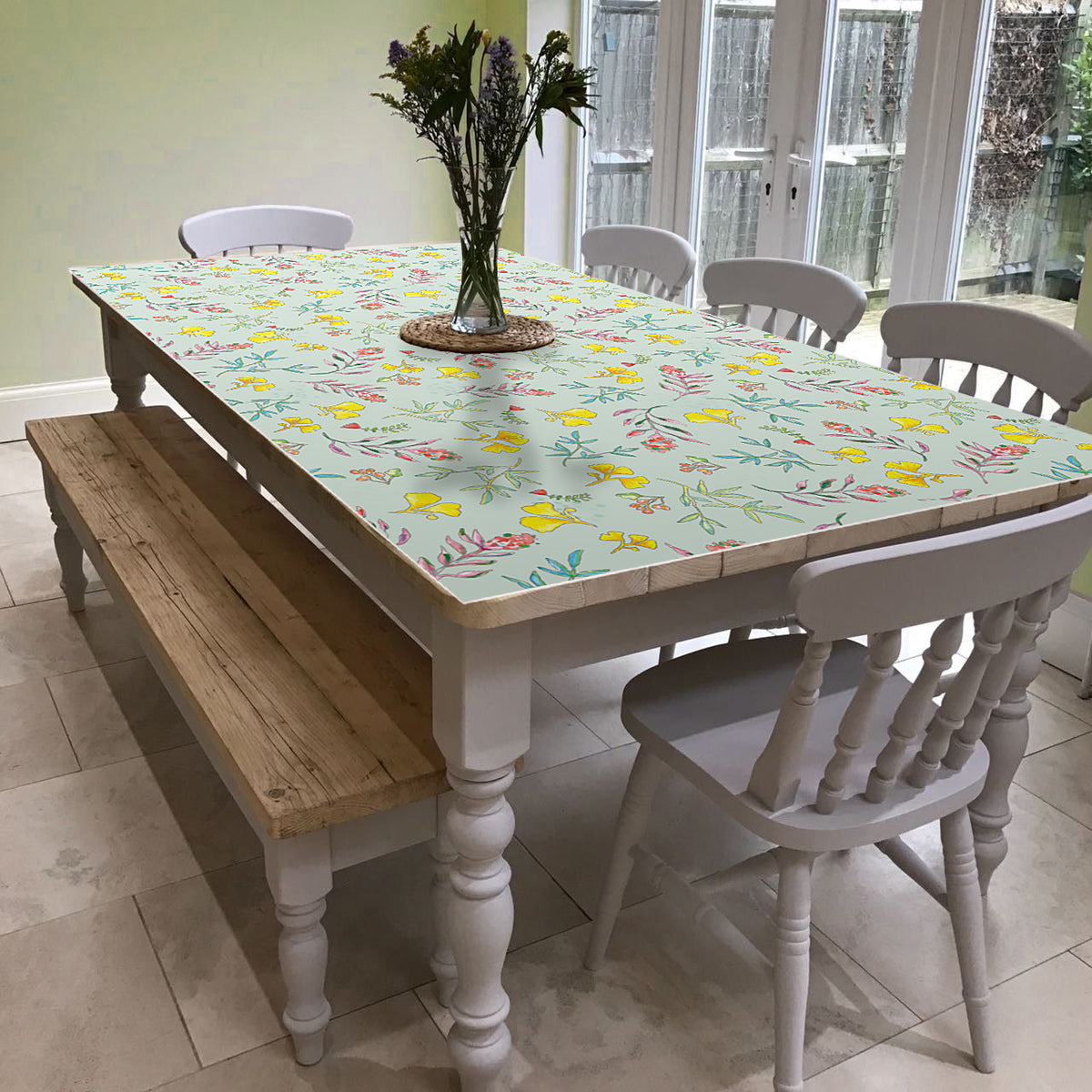 מפת שולחן pvc מלבנית מיקה פרחים - תכלת