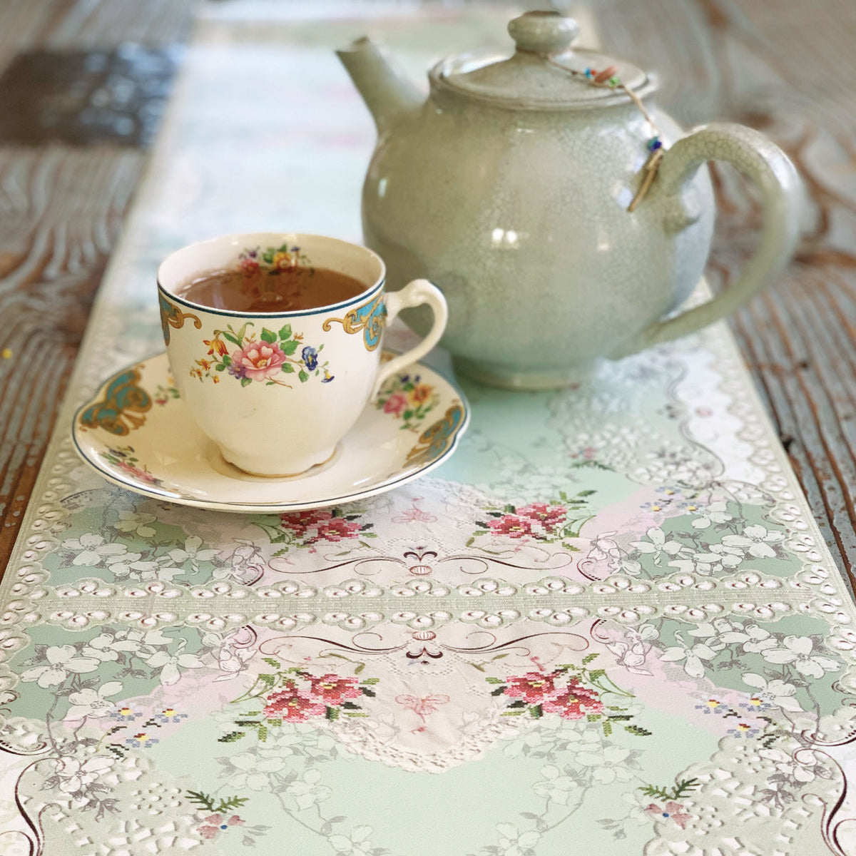 ראנר שולחני - תחרות ירוק