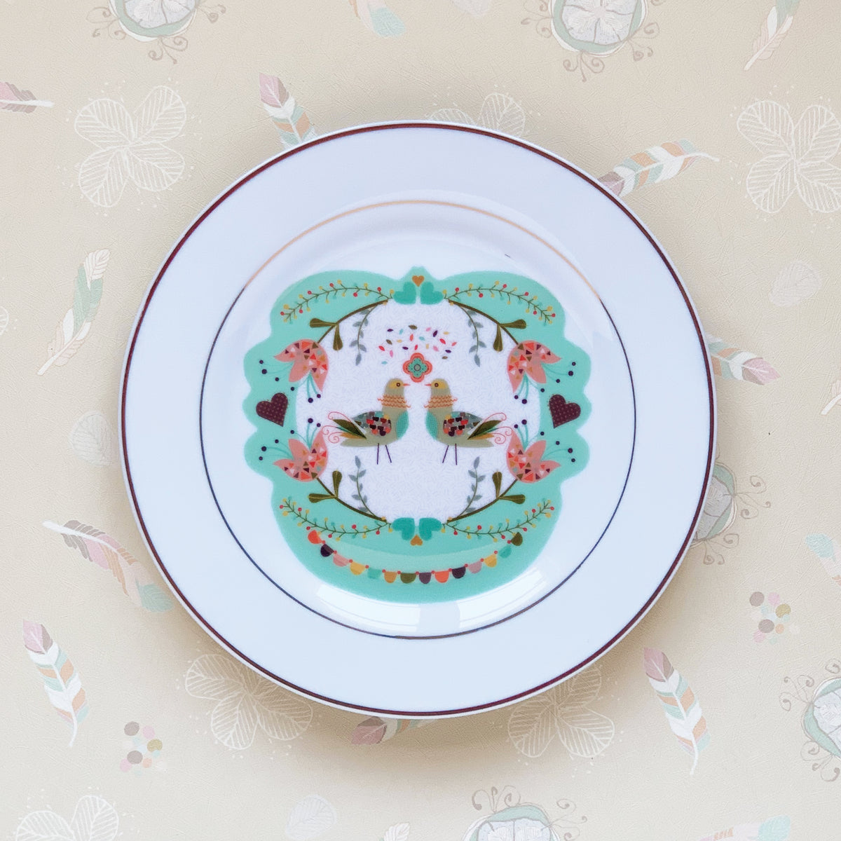 צלחת קרמיקה מודפסת- ציפורים סקנדינביות אקווה