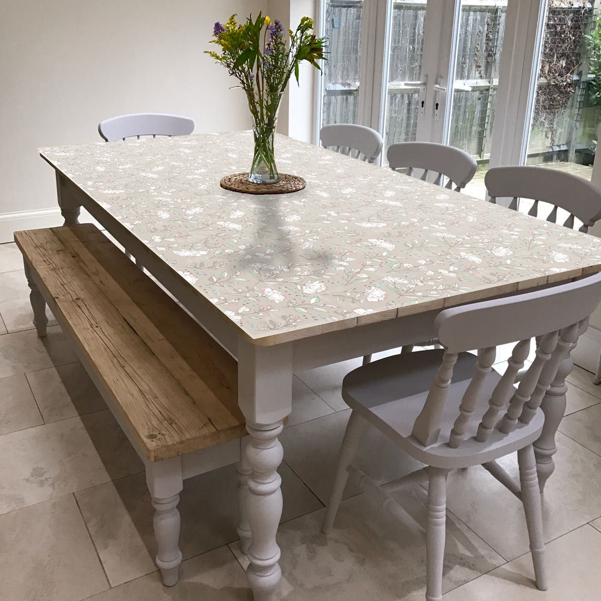 מפת שולחן pvc מלבנית פרחי פיוני - מוקה