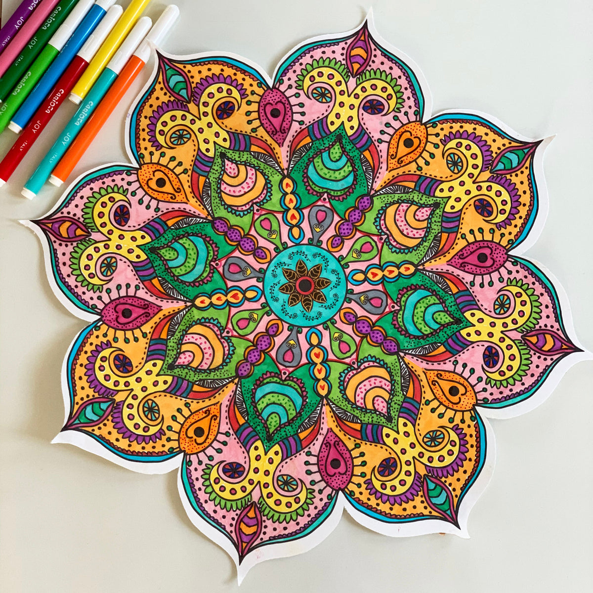 מנדלת קיר אפריקאית גדולה לצביעה עצמית