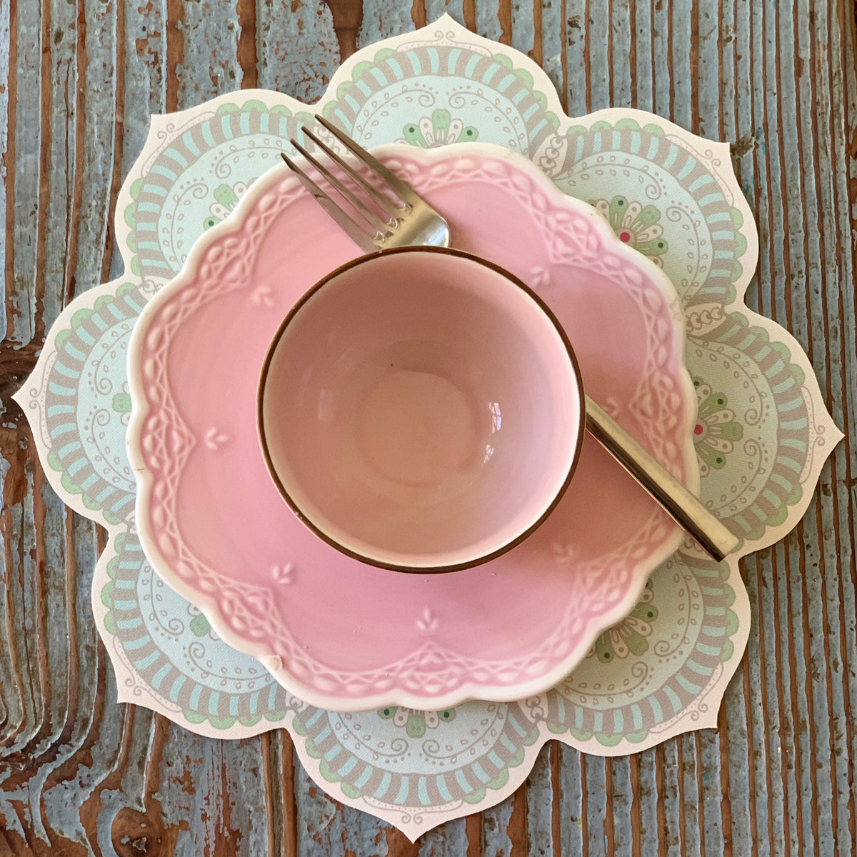 תחתית לדברים חמים- מנדלה פסטלית