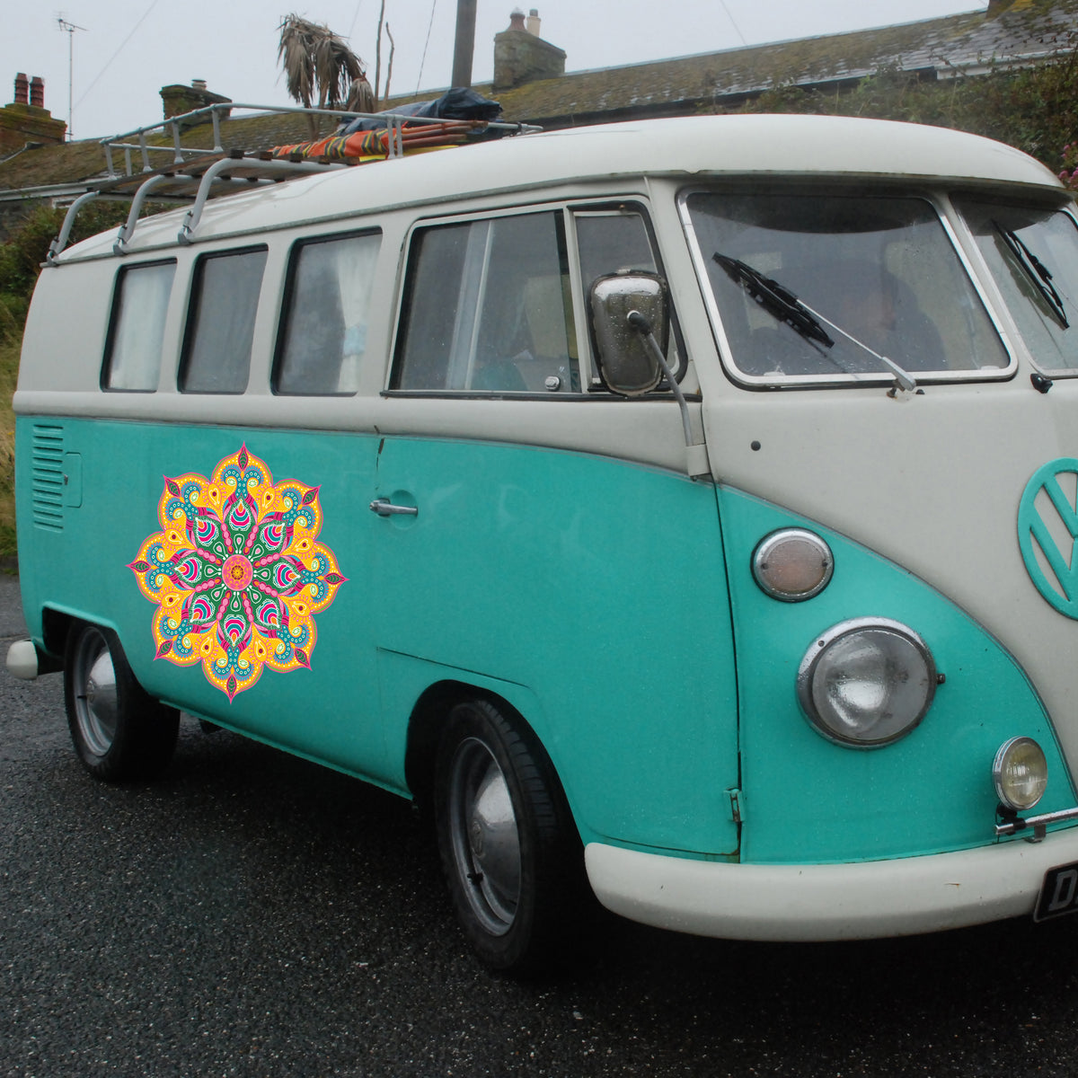 מדבקת מנדלה לרכב- אפריקאית צהובה